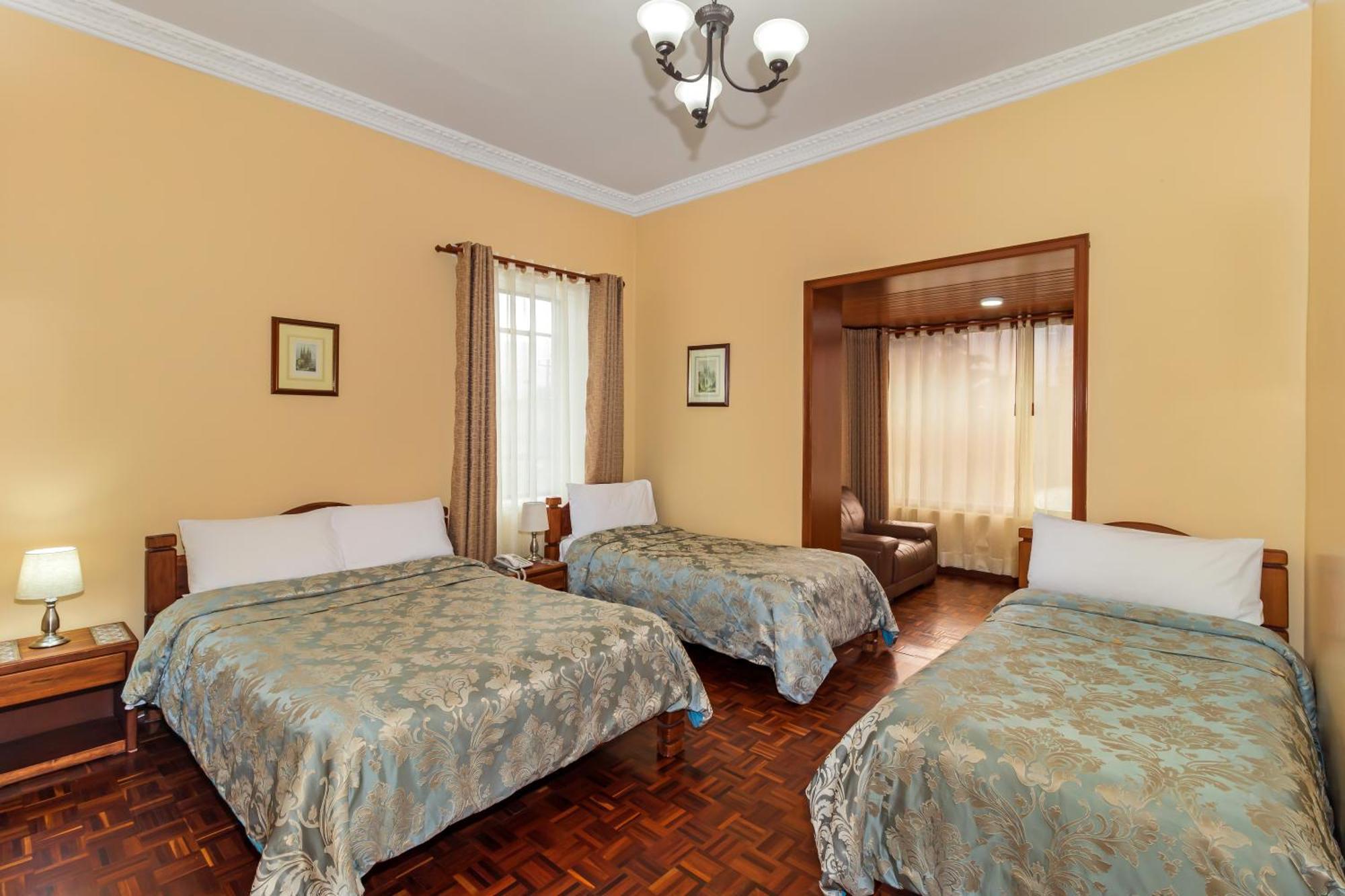 Hotel La Cartuja Quito Luaran gambar
