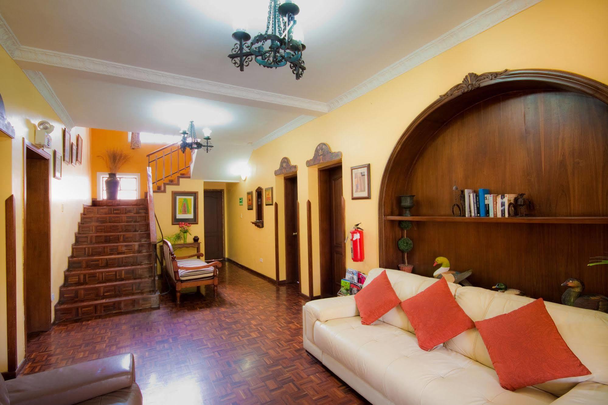 Hotel La Cartuja Quito Luaran gambar