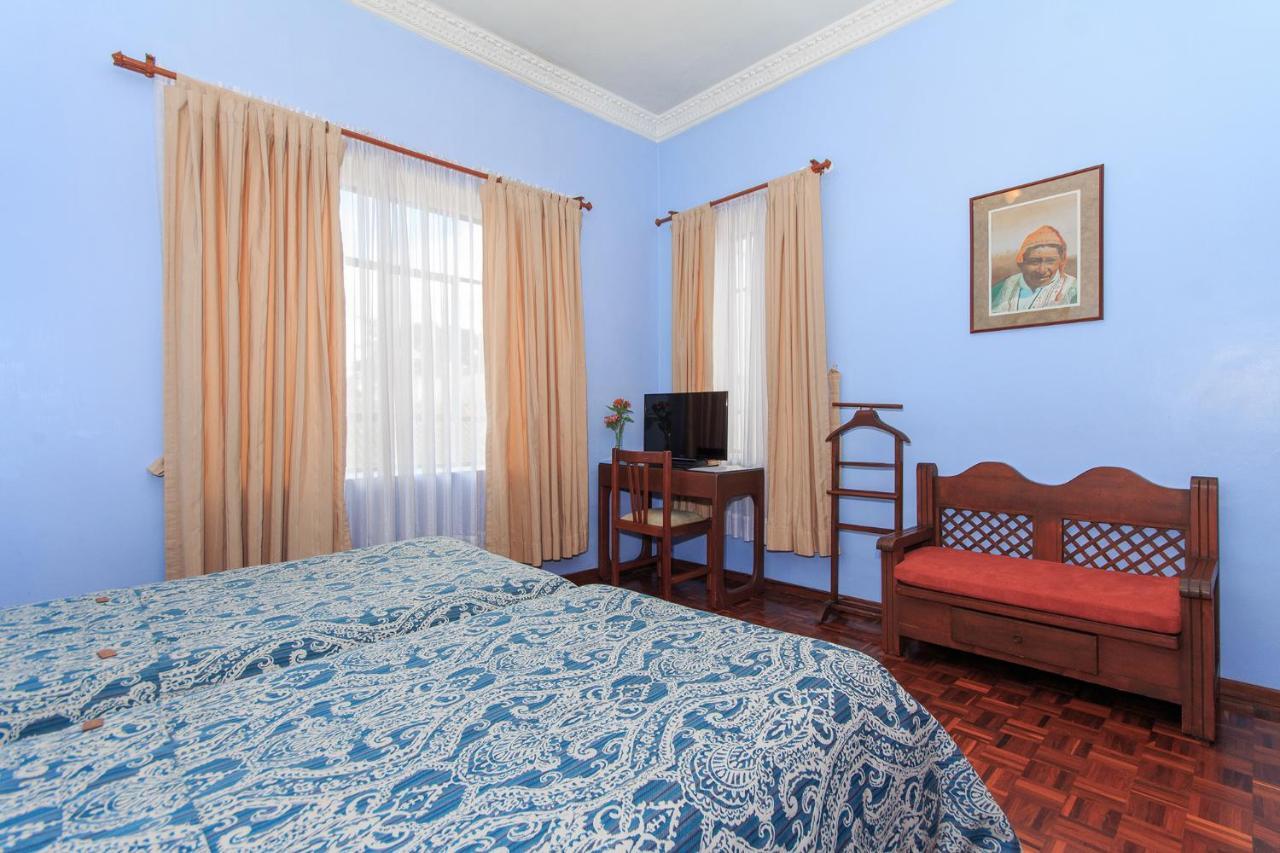 Hotel La Cartuja Quito Luaran gambar
